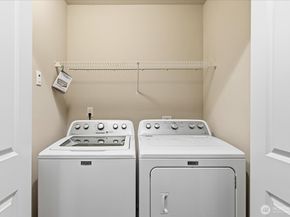 16526 1st Park SE, Bothell WA 98012