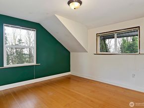 4729 Mount View Drive S, Seattle WA 98108