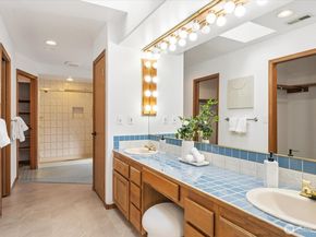 18400 228th Avenue NE, Woodinville WA 98077