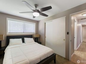 715 Sunrise Place SW, Issaquah WA 98027