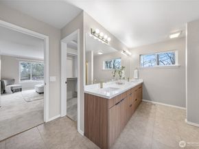 16006 88th Avenue NE, Kenmore WA 98028