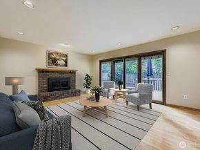 17012 SE 40th Court, Bellevue WA 98008