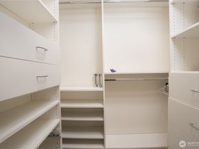 1971 S 368th Place 902, Federal Way WA 98003