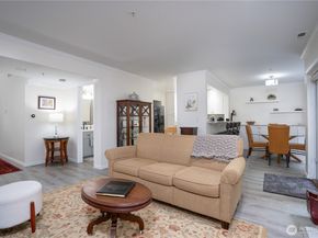 1971 S 368th Place 902, Federal Way WA 98003