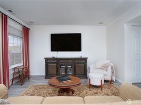 1971 S 368th Place 902, Federal Way WA 98003