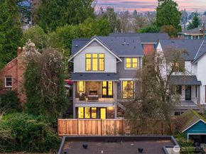 208 35th Avenue E, Seattle WA 98112