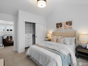 208 35th Avenue E, Seattle WA 98112