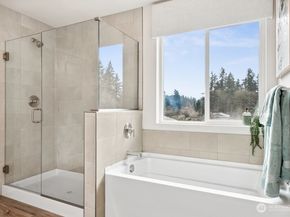 17500 NE Midnight Sun Loop, Poulsbo WA 98370