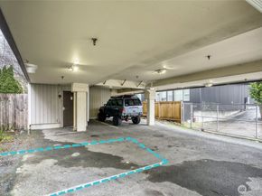 10511 Midvale Avenue N 302, Seattle WA 98133