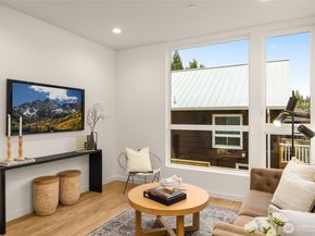 4408 E 50th Avenue S, Seattle WA 98118