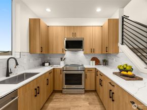 4408 E 50th Avenue S, Seattle WA 98118