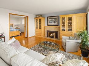 1128 Sea Vista Place, Edmonds WA 98020