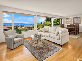 1128 Sea Vista Place, Edmonds WA 98020