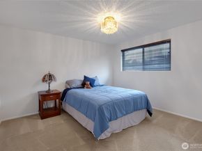 29712 39th Place S, Auburn WA 98001