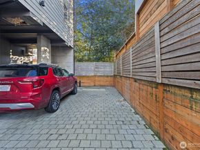 6249 8th Avenue NW, Seattle WA 98107