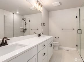 12802 66th Avenue S, Seattle WA 98178