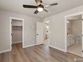 12802 66th Avenue S, Seattle WA 98178