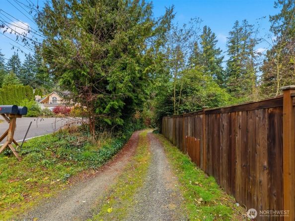 18916 5th Avenue NE, Shoreline WA 98155