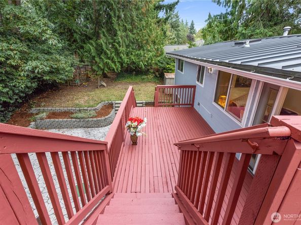 9120 209th Avenue NE, Redmond WA 98053