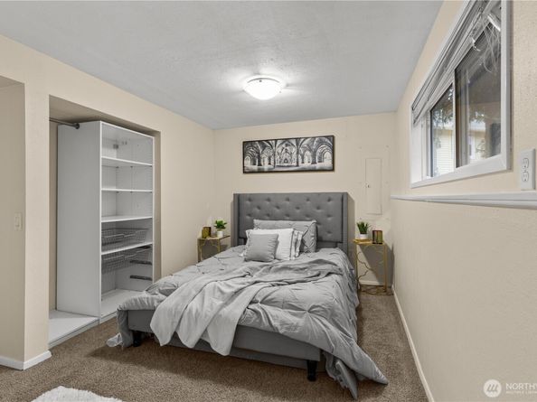 9120 209th Avenue NE, Redmond WA 98053