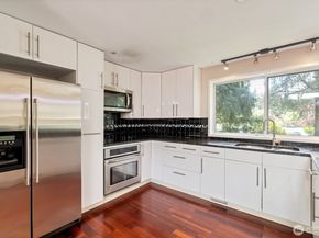 9120 209th Avenue NE, Redmond WA 98053