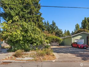 5202 35th Avenue SW, Seattle WA 98126