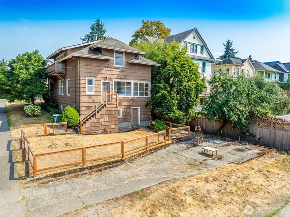 1303 13th Avenue S, Seattle WA 98144