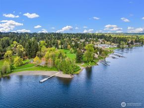 3834 175th Avenue NE 209, Redmond WA 98052