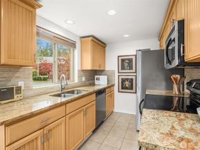 3834 175th Avenue NE 209, Redmond WA 98052