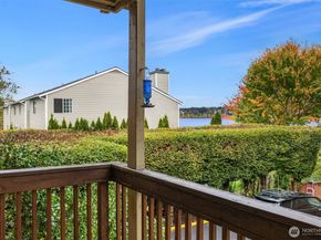 3834 175th Avenue NE 209, Redmond WA 98052