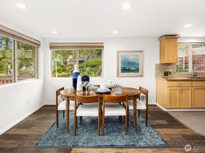 3834 175th Avenue NE 209, Redmond WA 98052