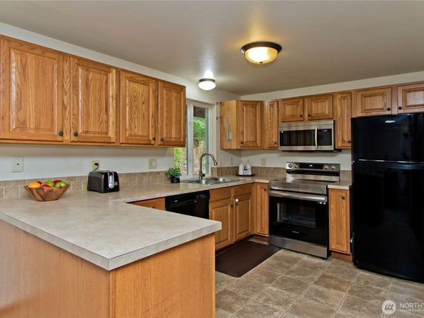 4237 S 326th Place, Federal Way WA 98001