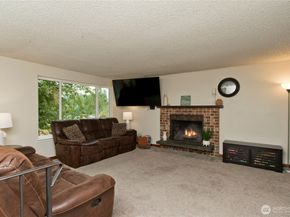4237 S 326th Place, Federal Way WA 98001