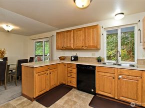 4237 S 326th Place, Federal Way WA 98001