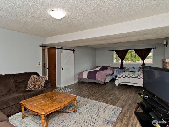 4237 S 326th Place, Federal Way WA 98001