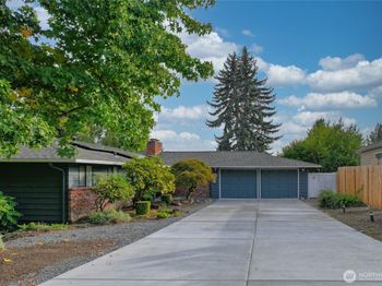 17127 NE 8th Place
