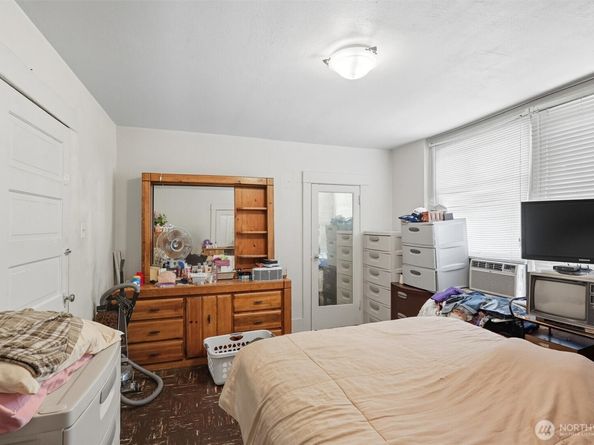 911 Martin Luther King Jr Way, Seattle WA 98122