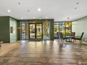 5615 24th Avenue NW 24, Seattle WA 98107