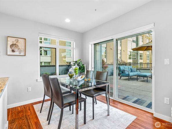 5615 24th Avenue NW 24, Seattle WA 98107
