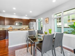 5615 24th Avenue NW 24, Seattle WA 98107