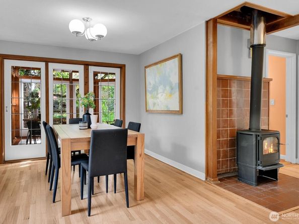 5608 34th Avenue NW, Seattle WA 98107