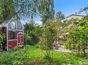 5608 34th Avenue NW, Seattle WA 98107