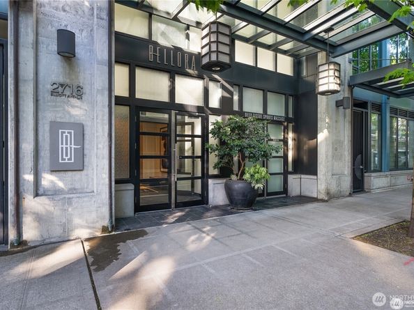 2716 Elliott Avenue 404, Seattle WA 98121