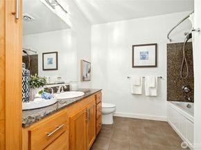 375 Kirkland Avenue 203, Kirkland WA 98033