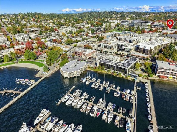 375 Kirkland Avenue 203, Kirkland WA 98033