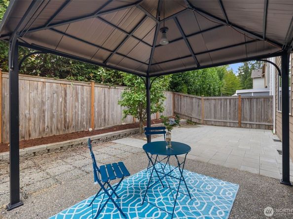19624 2nd Drive SE, Bothell WA 98012