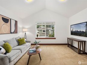 19624 2nd Drive SE, Bothell WA 98012