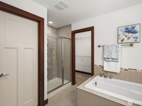 19624 2nd Drive SE, Bothell WA 98012