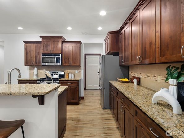 19624 2nd Drive SE, Bothell WA 98012