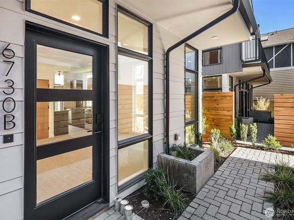 6730 Alonzo Avenue NW B, Seattle WA 98117